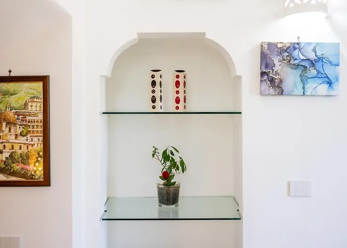 House * Ποζιτάνο